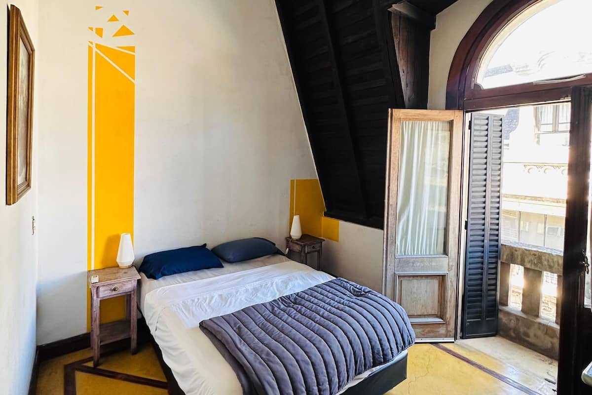 Double room with private bathroom and balcony