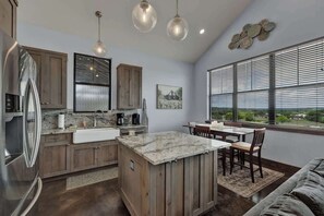 Interior - West End Nest with Hot Tub (Fredericksburg)