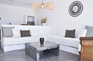Smart TV - Cave Suite Paros, 65sq.m | Private pool & Panoramic sea view | "endless blue"
 (Paros Cyclades Greece)