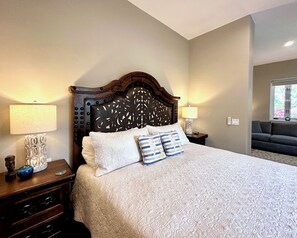 2 bedrooms, in-room safe, iron/ironing board, WiFi - Casa Blandina In town, Restaurants, pickle, beach, private pool, Hot tub  (Los Barriles)