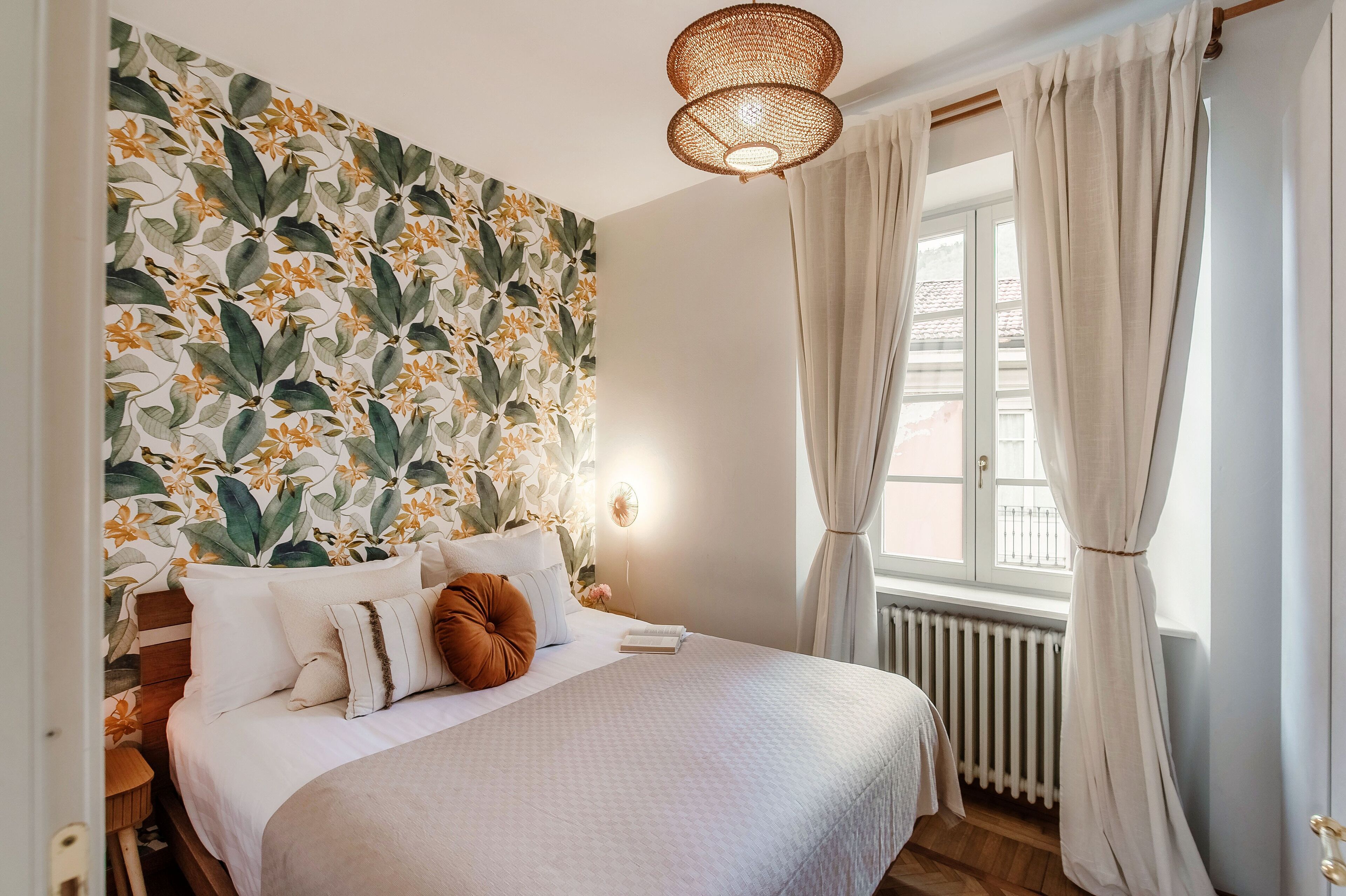 Apartment | 2 bedrooms, premium bedding, down duvets, iron/ironing board