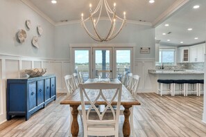 Dining - Sunset Dreams - Inlet Front/Second Row 5 Bedroom Home (Garden City Beach)