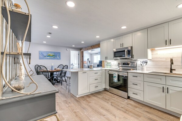 Interior - Community Pool & Beach Access: Surfside Beach Home (Murrells Inlet)