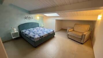 1 camera, ferro/asse da stiro, Wi-Fi, lenzuola