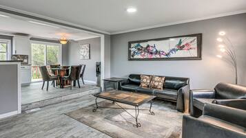 House (2 Bedrooms) | Front of property