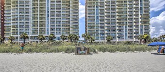 Walk to Beach: North Myrtle Beach Resort Apt!