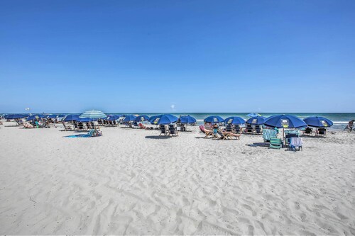 Walk to Beach: North Myrtle Beach Resort Apt!