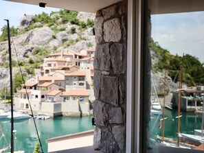 Interior - Mediterranean view - Portopiccolo Apartments (Duino-Aurisina)