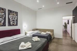 Fer et planche à repasser, accès au Wi-Fi (inclus), literie fournie