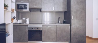 2-BR Gem in Gibraltar's Heart!