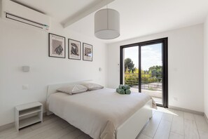 4 slaapkamers, een kluis op de kamer, reisbedje, wifi