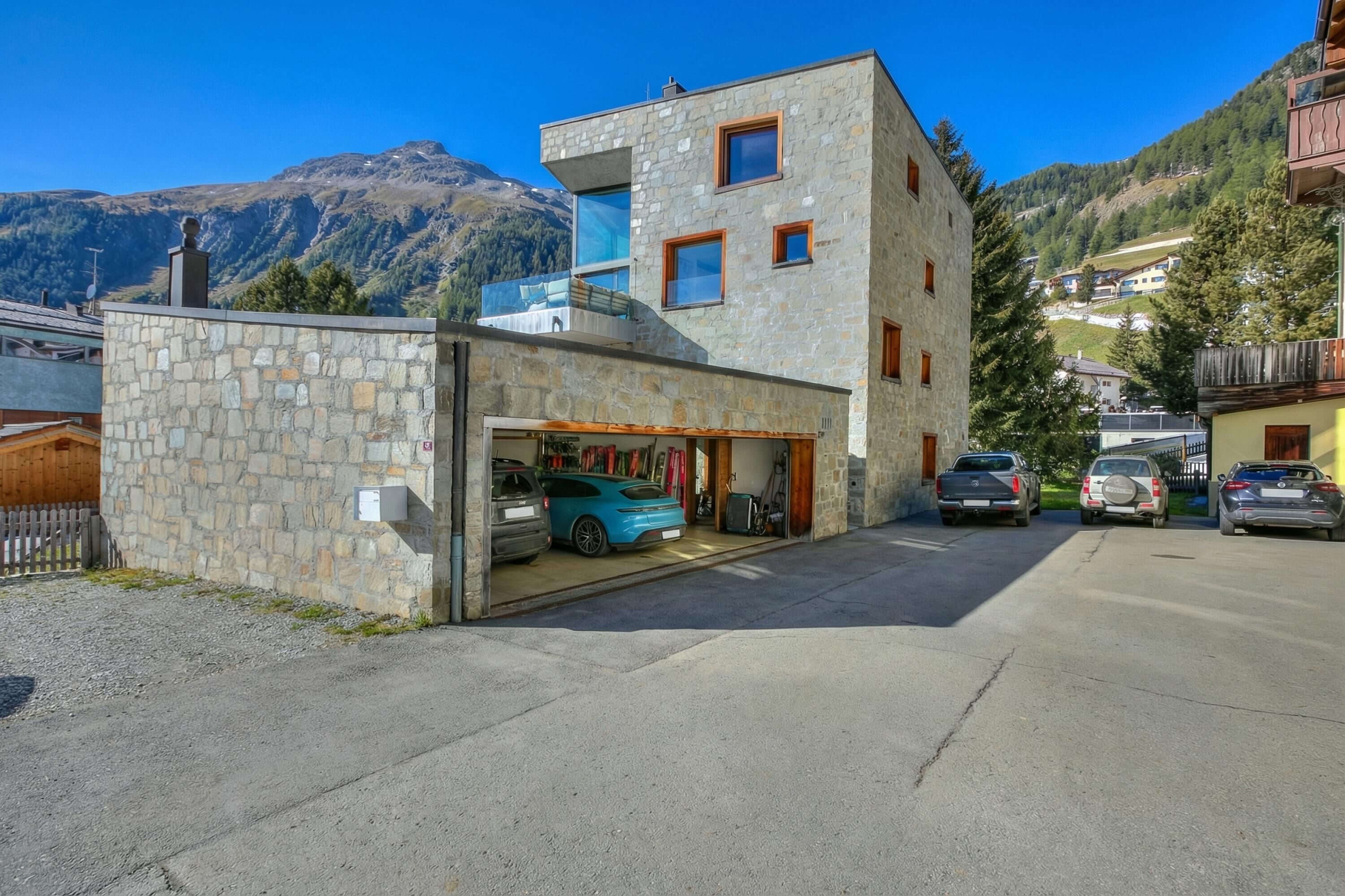 Family Villa, Multiple Bedrooms (Boutique Chalet Moritz) | Exterior