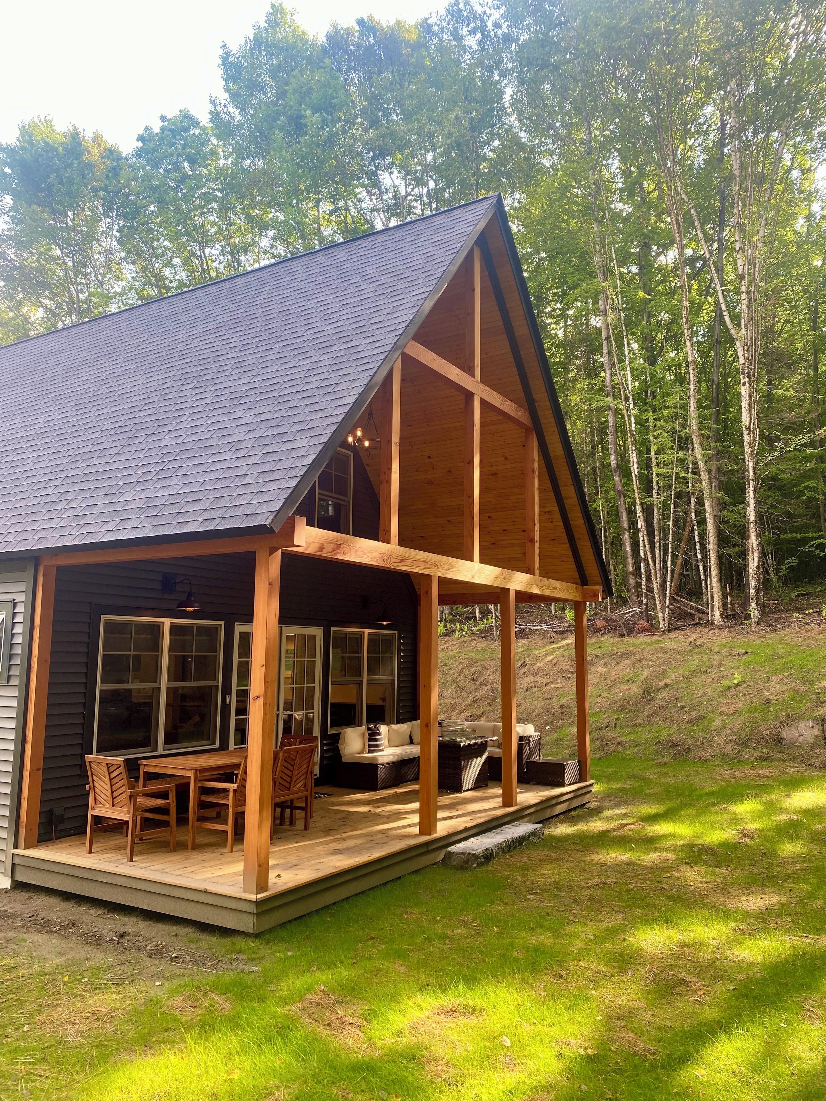 Experience Luxury & Adventure: New 2BR/Loft Near Burke Ski Mtn & Kingdom Trails!