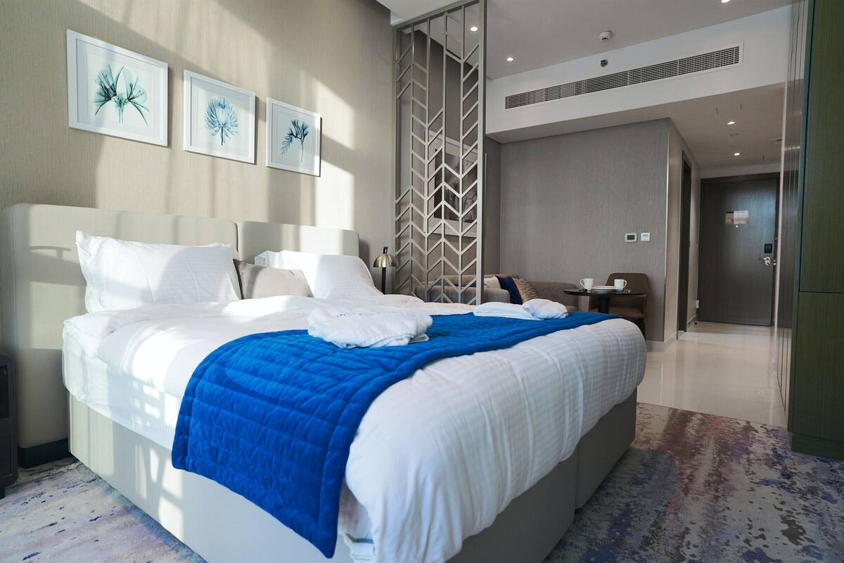 Apartamento, 1 habitación, acceso a la piscina | 5 dormitorios y ropa de cama