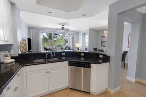 Interior - Quiet 4th Floor End Unit. Amazing Resort Pool View. Family Friendly  (Bonita Springs)