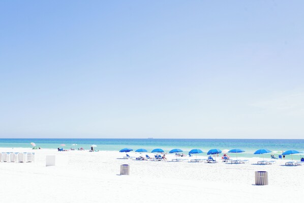 Na praia