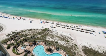 20th Floor Condo! Sleeps 8! Gulf Front Master Suite w/ Beautiful Gulf Views!