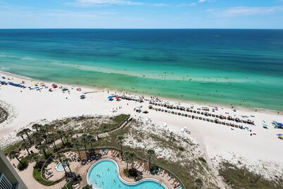 20th Floor Condo! Sleeps 8! Gulf Front Master Suite w/ Beautiful Gulf Views!