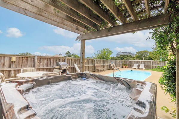Pool Area (2)