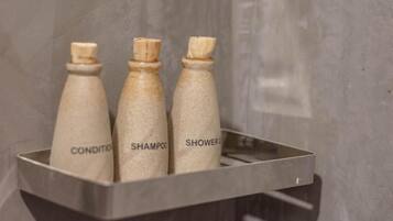 Bidet, towels, soap, shampoo