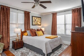 1 chambre, lit parapluie, Wi-Fi, draps fournis