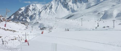 Snow and ski sports