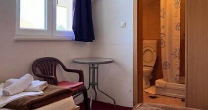 Triple Room #2