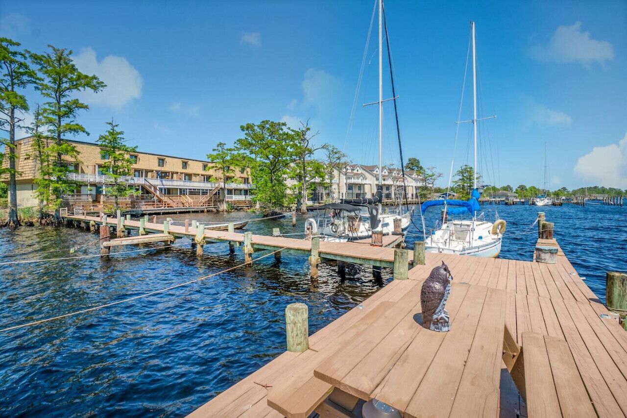 Marina