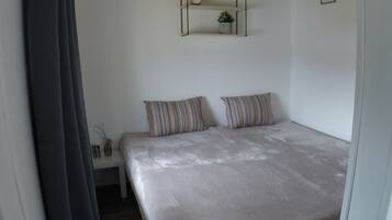 2 sovrum och sängkläder