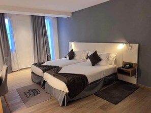 Standard Double or Twin Room, Private Bathroom | Premium bedding, minibar, blackout drapes, soundproofing - Bayazid Hotel (Setif)