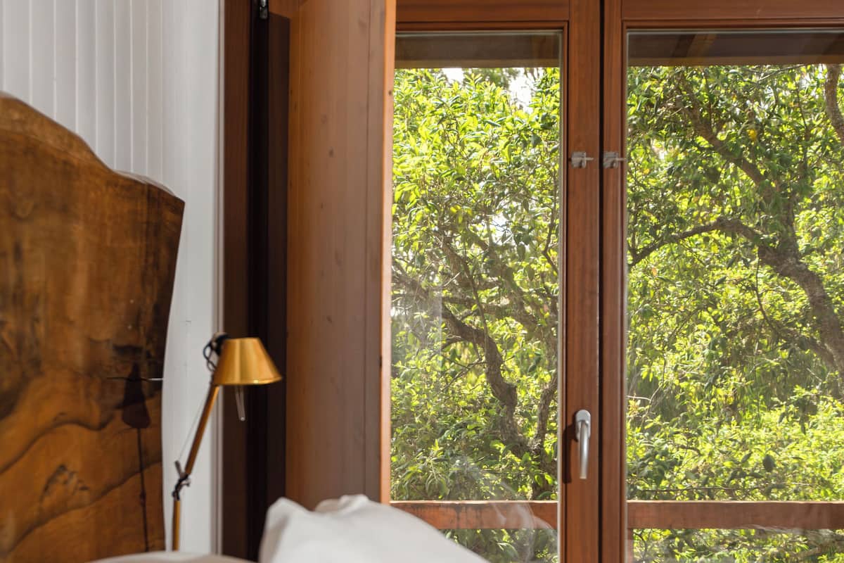 Chalé superior | 3 quartos, frigobar, individualmente decorados, quartos à prova de som
