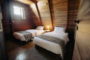 2 bedrooms, WiFi, bed sheets - Panorama Lodges - 1 (Chekka)