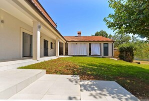 Exterior - Holiday home with air conditioning (Medulin)