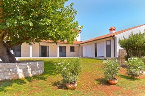 Exterior - Holiday home with air conditioning (Medulin)