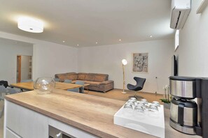 Interior - Holiday home with air conditioning (Medulin)