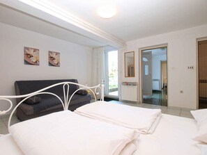 2 Schlafzimmer, Bügeleisen/Bügelbrett, WLAN