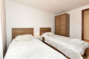 2 bedrooms, WiFi