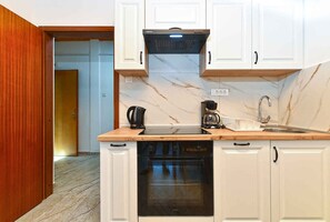 Kühlschrank, Herdplatte