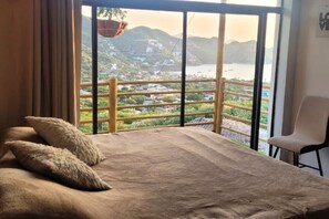 4 bedrooms, WiFi, bed sheets - Private house with swimming pool, jacuzzi and ocean view in Taganga (Santa Marta)