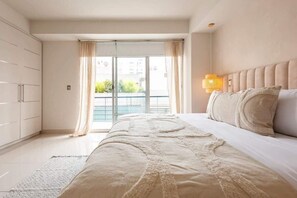 1 bedroom, iron/ironing board, travel cot, WiFi