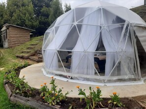 Deluxe Cabin, Mountain View | 1 bedroom, individually decorated, individually furnished, desk - Glamping El Mirador de las Estrellas (Bojacá)