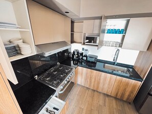 Microwave, oven - Nuevo y Hermoso Departamento Para Unas Placenteras Vacaciones en Familia/amigos (Playa del Carmen)
