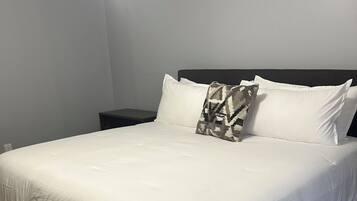 4 habitaciones, escritorio, wifi y ropa de cama