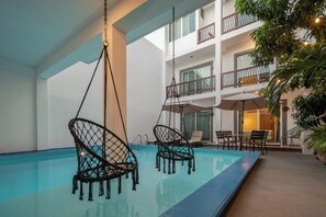 Outdoor pool - HOTEL CARACOL ISLA MUJERES (Isla Mujeres)
