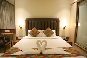 1 habitación, ropa de cama de alta calidad, escritorio y wifi gratis 