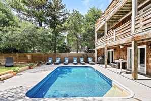 Et oppvarmet basseng