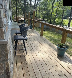 屋外ダイニングエリア