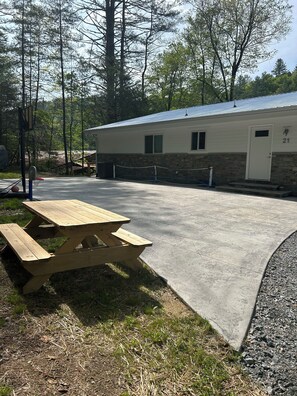 屋外ダイニングエリア