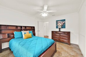 5 chambres, bureau, fer et planche à repasser, Wi-Fi gratuit
