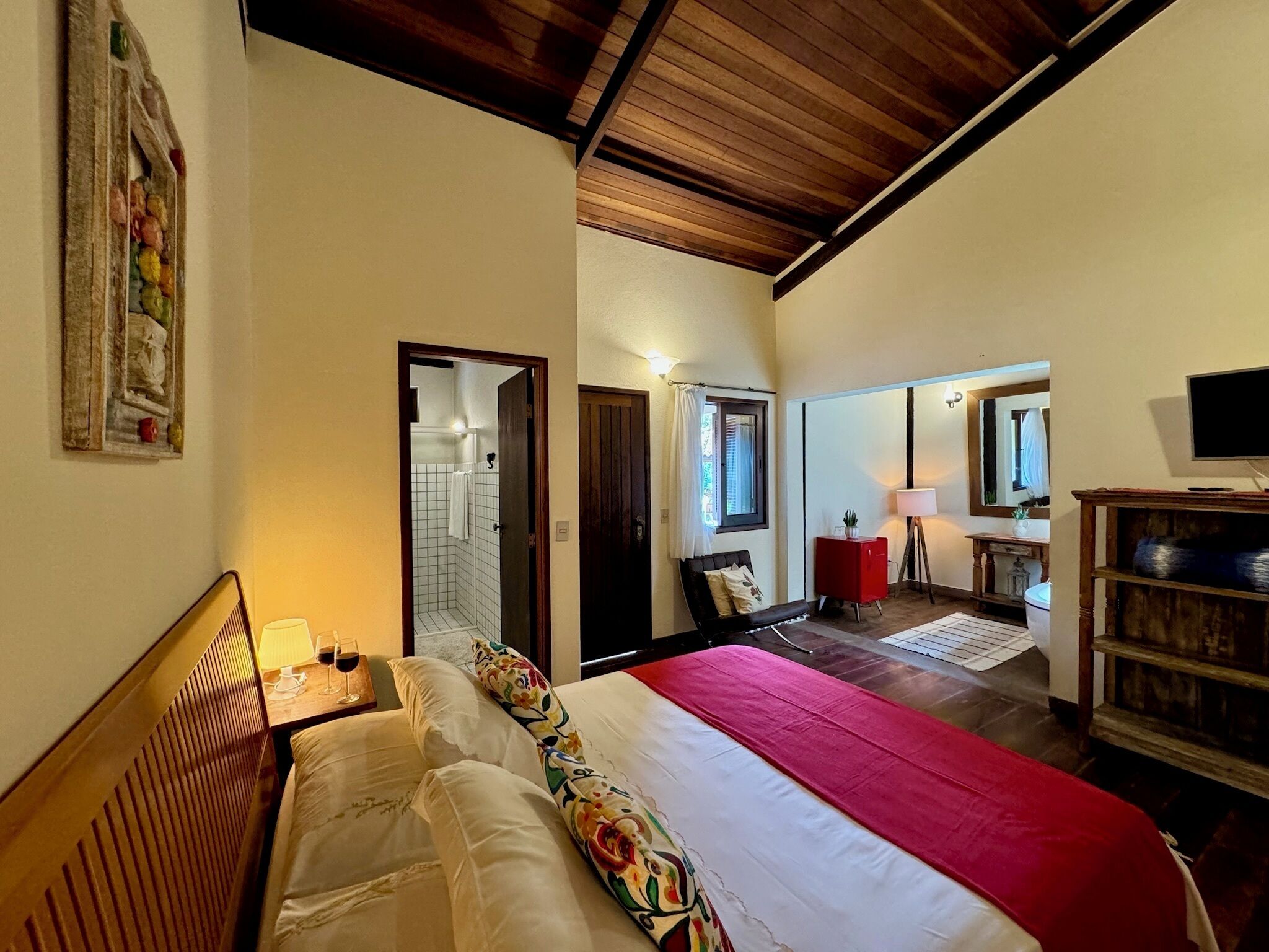 Chalé superior | 1 quarto, Wi-Fi de cortesia